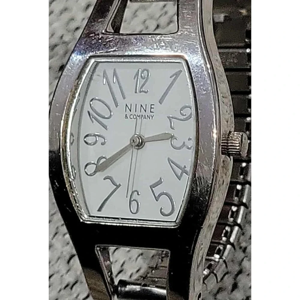 Nine & Company Women's Silver Tone Watch White Dial NOS‎ Vintage Speidel Band